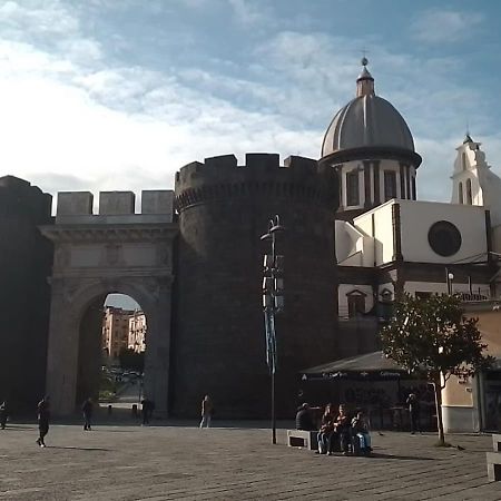 Puntoxenia Torri Aragonesi Apartment Napoli Exterior foto