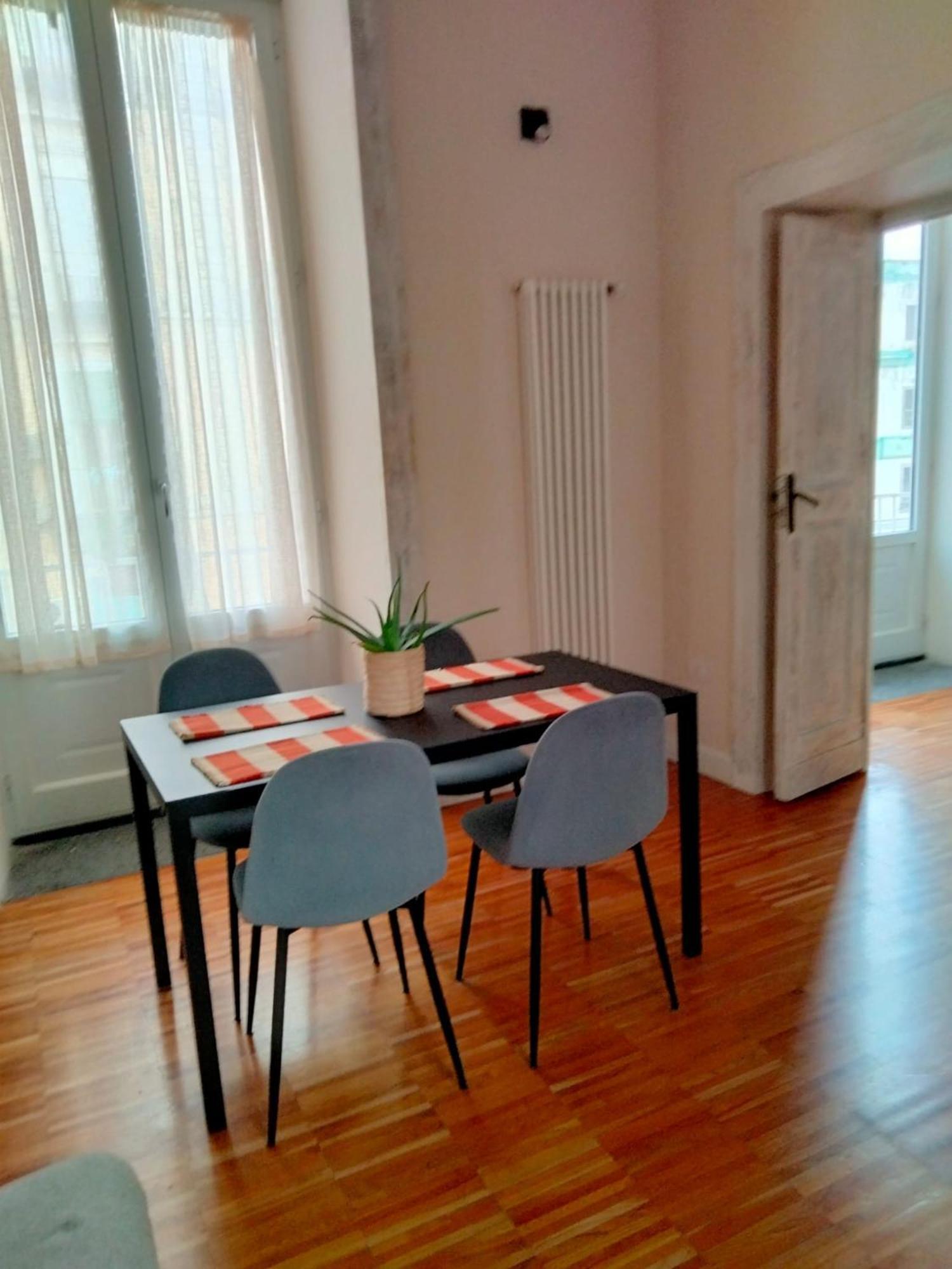 Puntoxenia Torri Aragonesi Apartment Napoli Exterior foto
